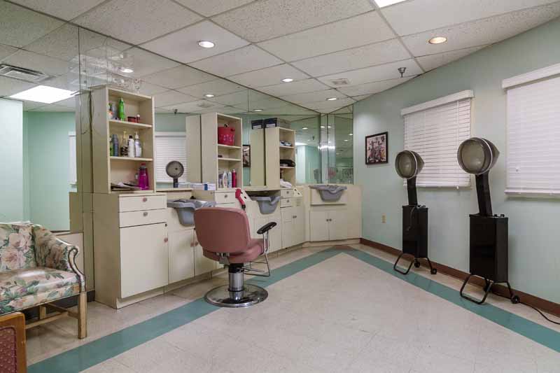 DOWNTOWN HEALTH AND REHABILITATION CENTER nursing home in FORT WORTH, TX - Photo 4 of 5