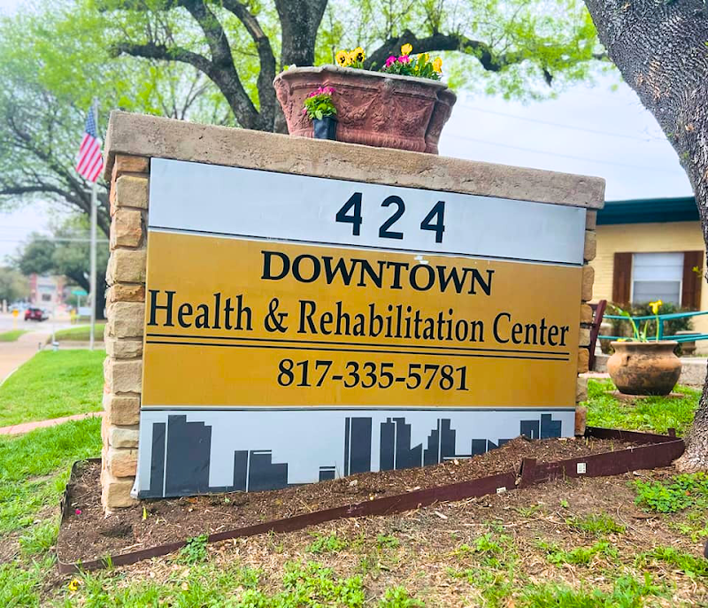 DOWNTOWN HEALTH AND REHABILITATION CENTER nursing home in FORT WORTH, TX - Photo 5 of 5