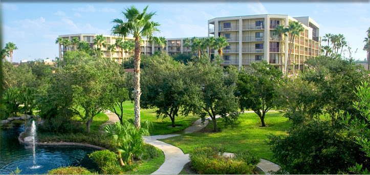 GOLDEN PALMS REHABILITATION AND RETIREMENT nursing home in HARLINGEN, TX - Photo 3 of 5