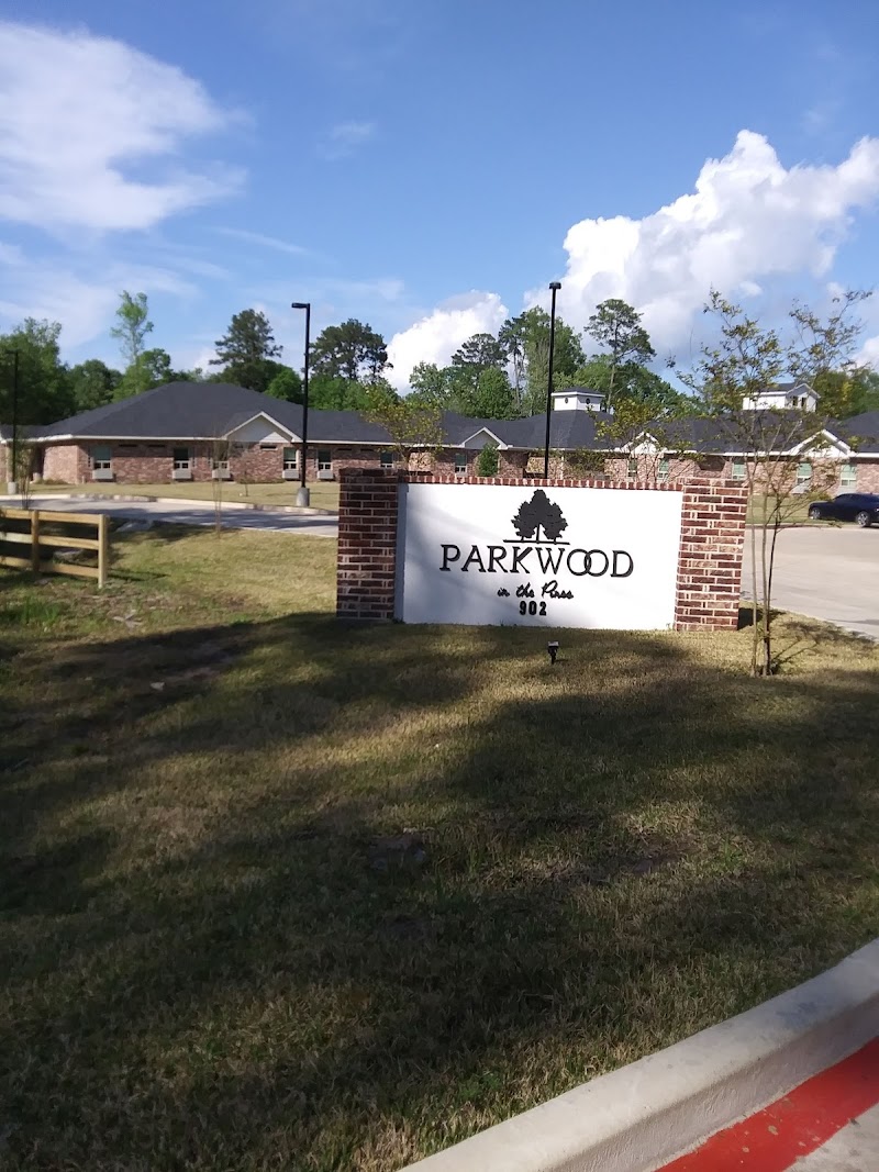 PARKWOOD IN THE PINES nursing home in LUFKIN, TX - Photo 2 of 5