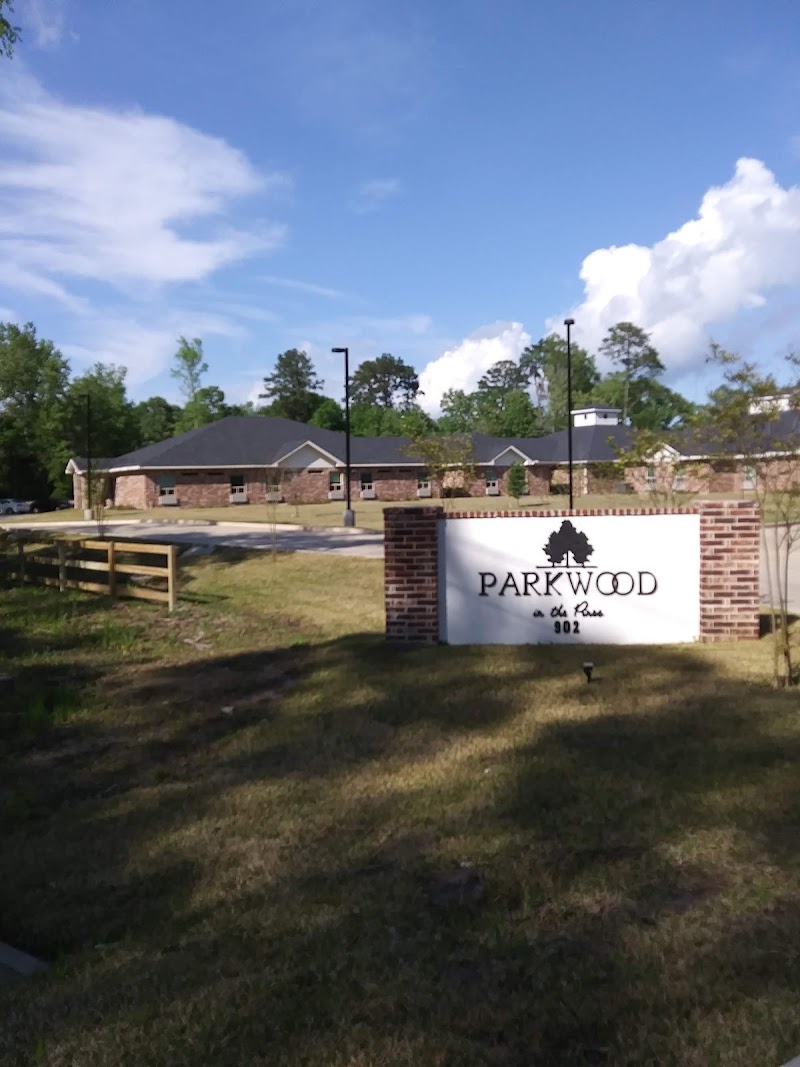 PARKWOOD IN THE PINES nursing home in LUFKIN, TX - Photo 4 of 5