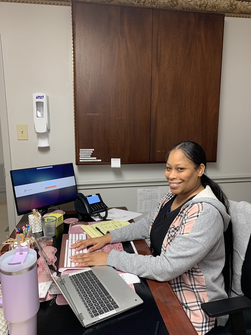 Afton Oaks Nursing Center nursing home in Houston, TX - Photo 2 of 4