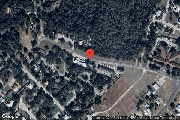 Monument Rehabilitation and Nursing Center nursing home in La Grange, TX - Photo 1 of 10