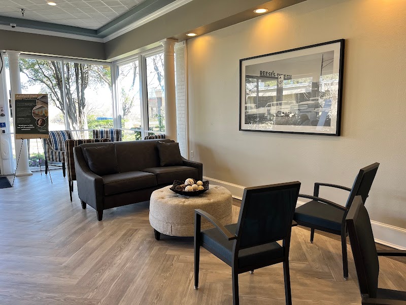 ASHFORD HALL nursing home in IRVING, TX - Photo 5 of 5