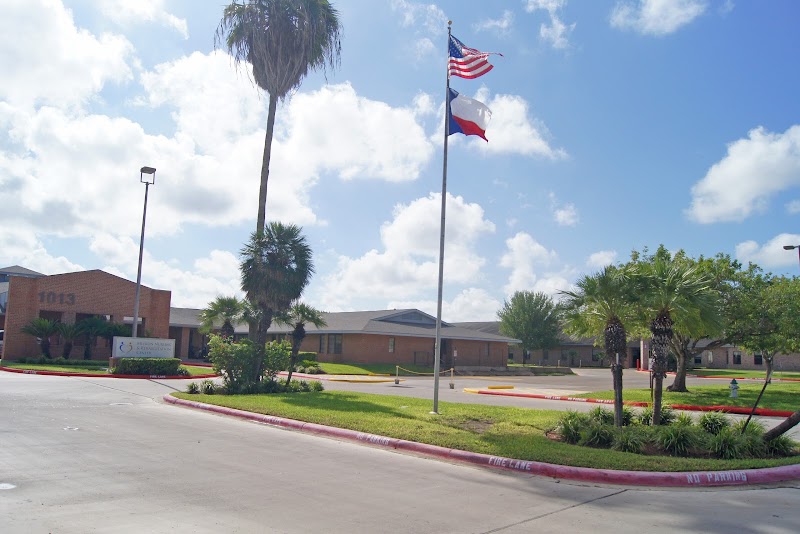 MISSION NURSING & REHABILITATION CENTER nursing home in MISSION, TX - Photo 2 of 10
