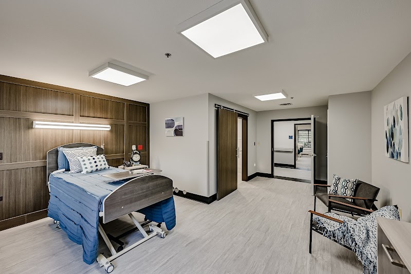 BEDFORD WELLNESS & REHABILITATION nursing home in BEDFORD, TX - Photo 2 of 5