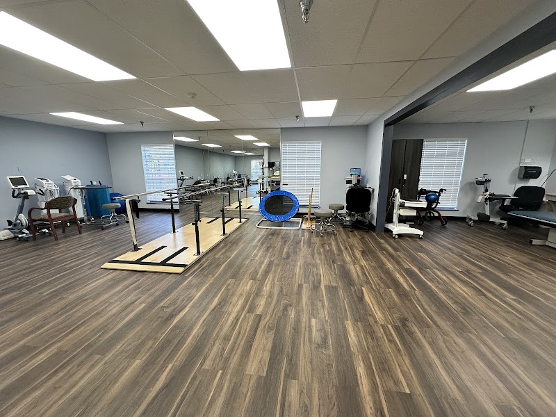 THE LEV ATTOWN PARK nursing home in HOUSTON, TX - Photo 3 of 10