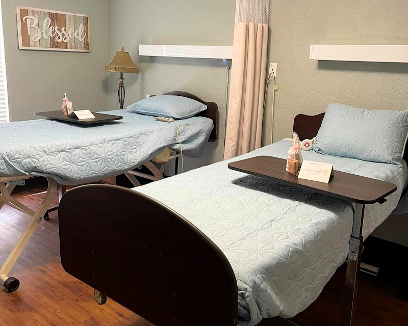 ARLINGTON HEIGHTS HEALTH AND REHABILITATION CENTER nursing home in FORT WORTH, TX - Photo 2 of 5