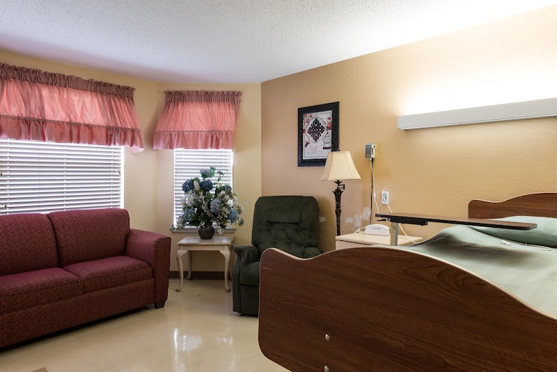 WINDSOR NURSING AND REHABILITATION CENTER OF HARLI nursing home in HARLINGEN, TX - Photo 3 of 10