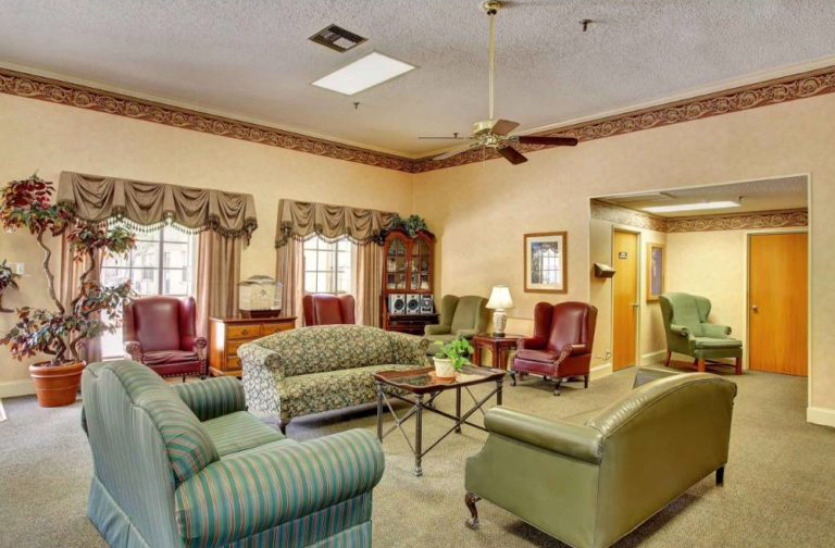 WURZBACH NURSING AND REHABILITATION nursing home in SAN ANTONIO, TX - Photo 3 of 5