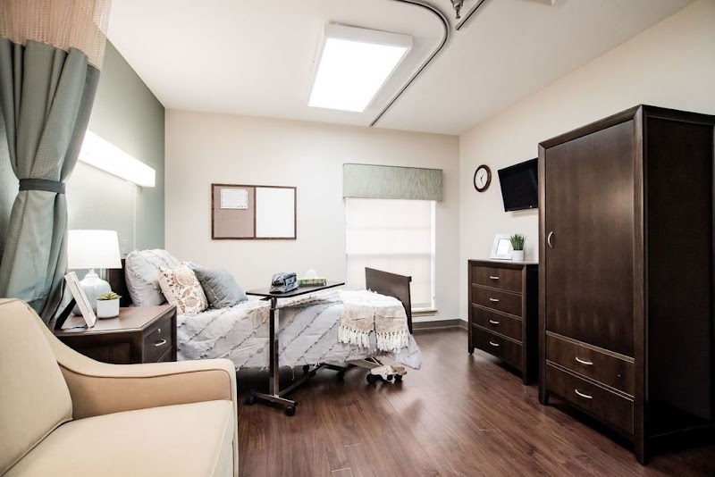 The Woodlands Healthcare Center nursing home in The Woodlands, TX - Photo 4 of 5