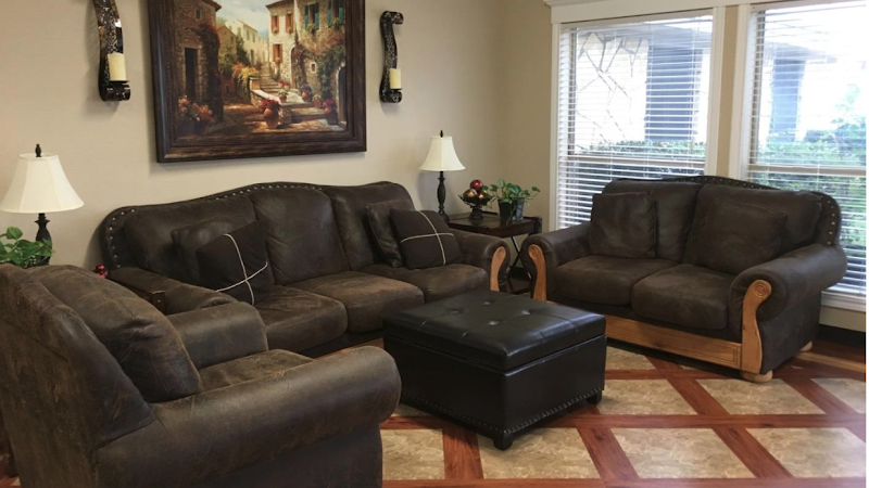 GRANBURY REHAB & NURSING nursing home in GRANBURY, TX - Photo 2 of 9