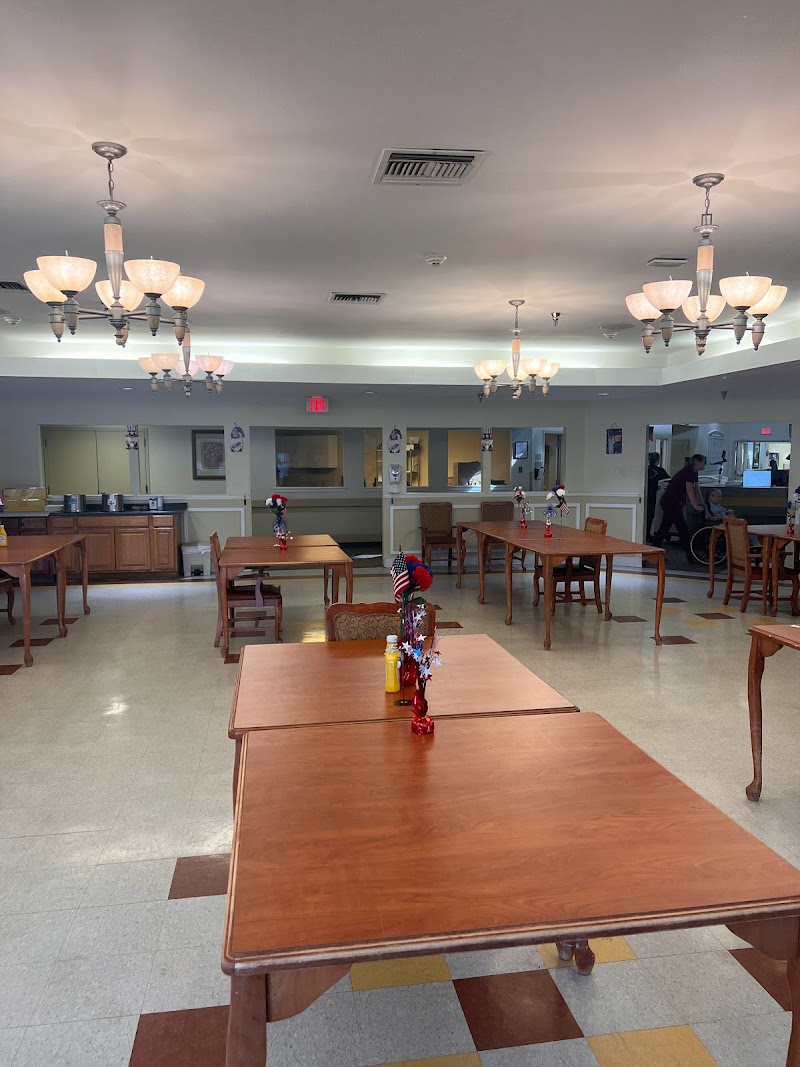 Avir at Enchanted Rock nursing home in FREDERICKSBURG, TX - Photo 4 of 5