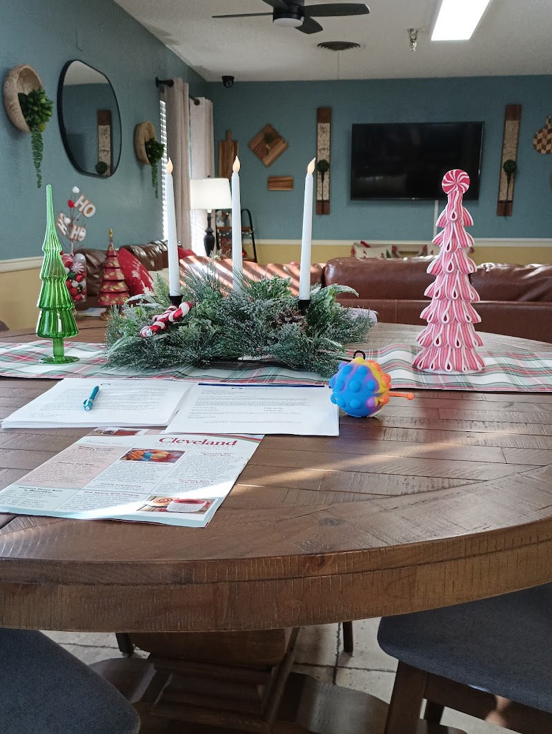 CLEVELAND HEALTH CARE CENTER nursing home in CLEVELAND, TX - Photo 5 of 10