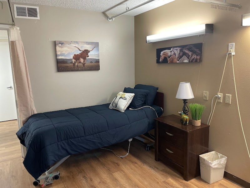 PECAN CREEK HEALTHCARE CENTER nursing home in HAMILTON, TX - Photo 2 of 10