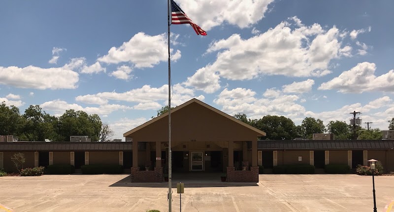 SANTA FE HEALTH & REHABILITATION CENTER nursing home in WEATHERFORD, TX - Photo 2 of 10