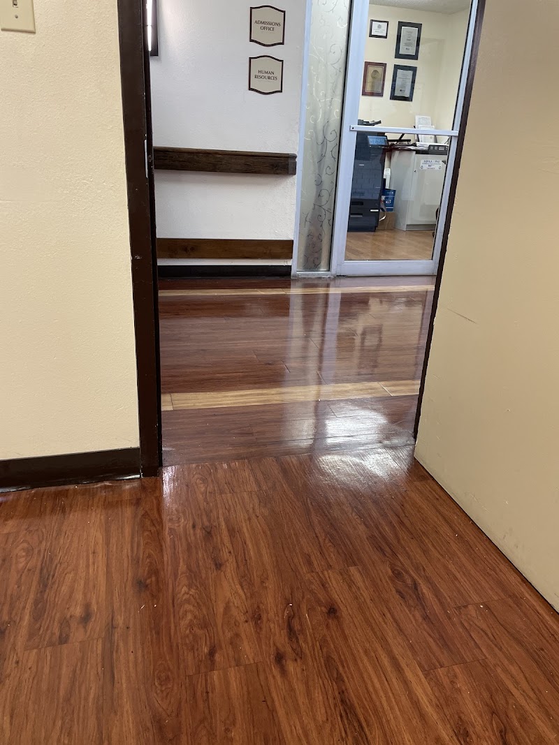 THE RENAISSANCE AT KESSLER PARK nursing home in DALLAS, TX - Photo 5 of 8