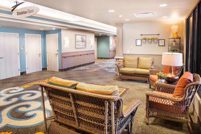 Rocky Mountain Care - Willow Springs nursing home in Tooele, UT - Photo 5 of 10