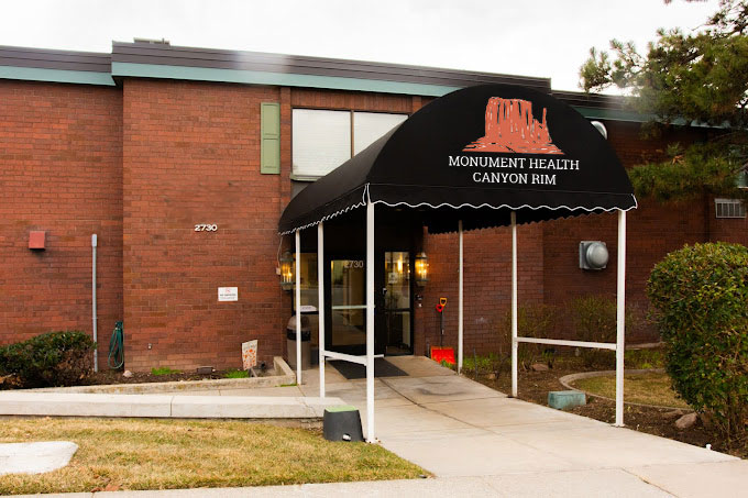 Monument Healthcare Canyon Rim nursing home in Millcreek, UT - Photo 2 of 5