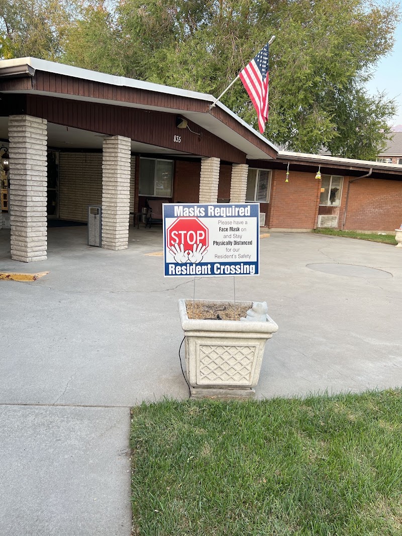 Rocky Mountain Care - Cottage on Vine nursing home in Murray, UT - Photo 5 of 5