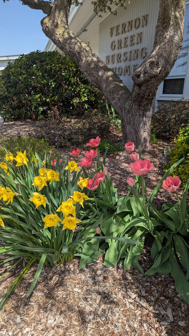 Vernon Green Nursing Home nursing home in Vernon, VT - Photo 2 of 5