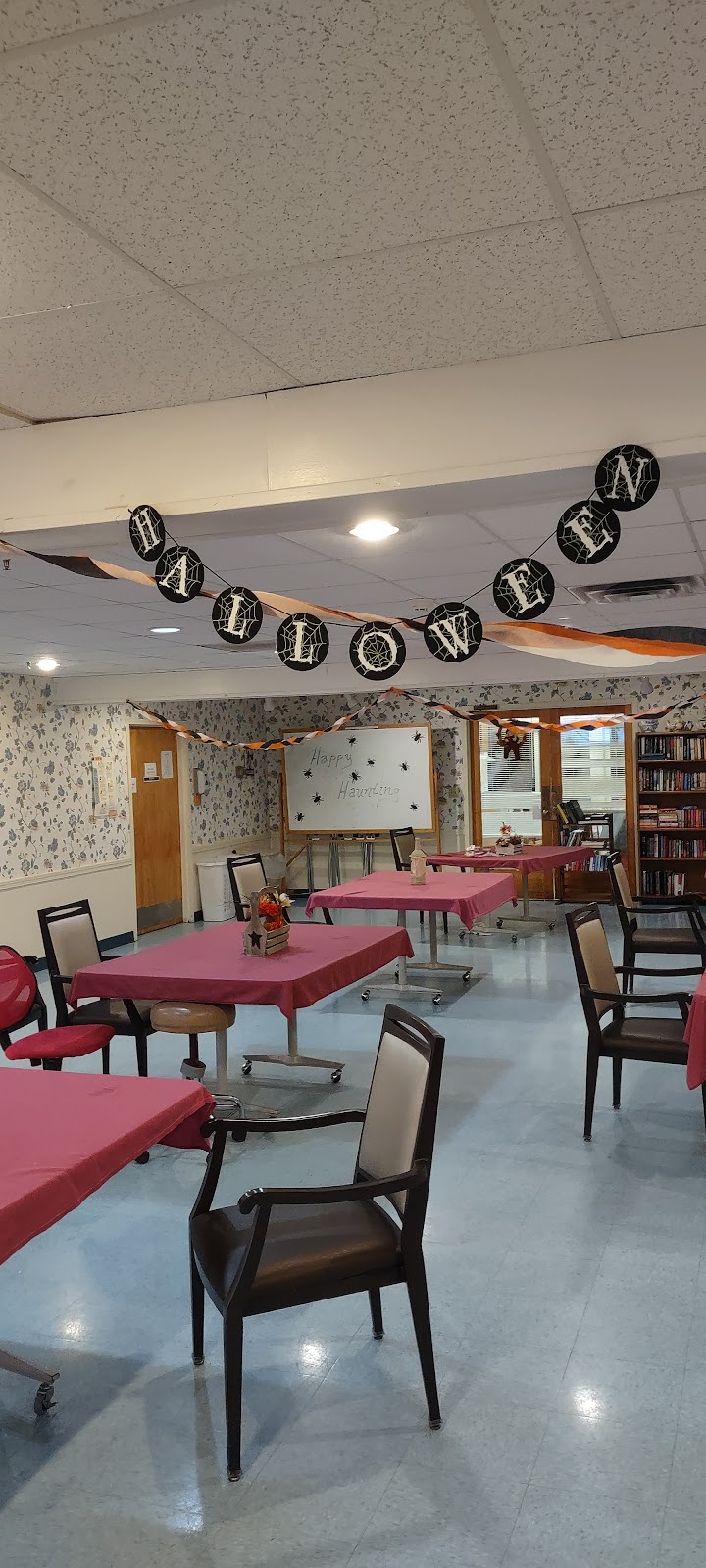 Crescent Manor Care Ctrs nursing home in Bennington, VT - Photo 4 of 5