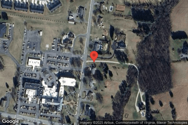 OAKWOOD HEALTH AND REHAB CENTER nursing home in BEDFORD, VA - Photo 1 of 5