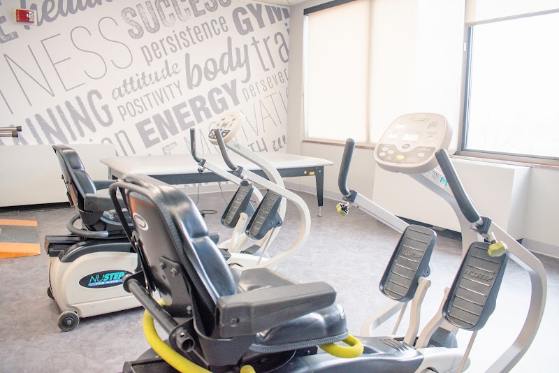 OAKWOOD HEALTH AND REHAB CENTER nursing home in BEDFORD, VA - Photo 5 of 5