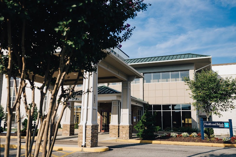 FRIENDSHIP HEALTH AND REHAB CENTER nursing home in ROANOKE, VA - Photo 4 of 10