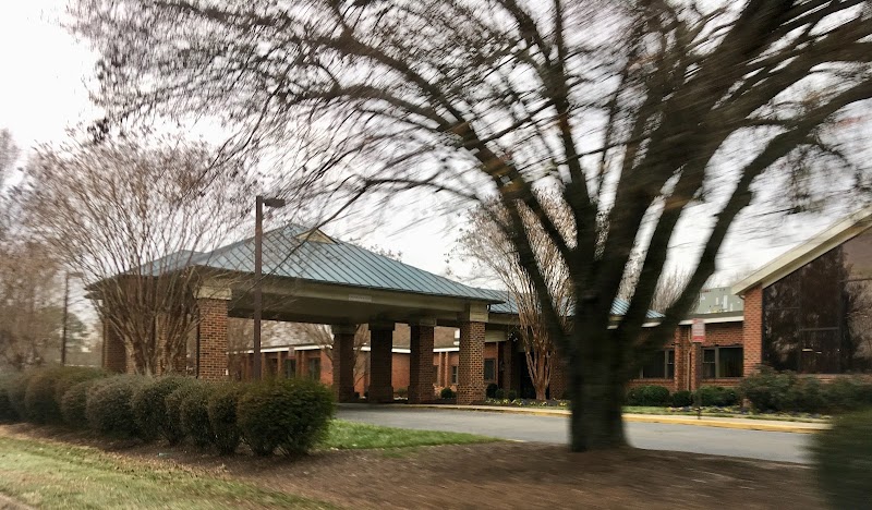 Parham Health Care & Rehab Center nursing home in RICHMOND, VA - Photo 4 of 5