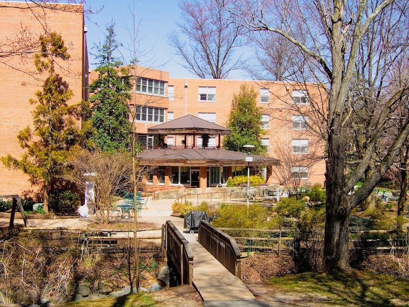 FAIRFAX REHABILITATION AND NURSING CENTER nursing home in FAIRFAX, VA - Photo 3 of 5