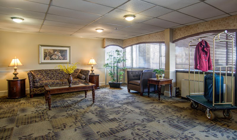 CARLIN SPRINGS HEALTH & REHABILITATION nursing home in ARLINGTON, VA - Photo 4 of 5