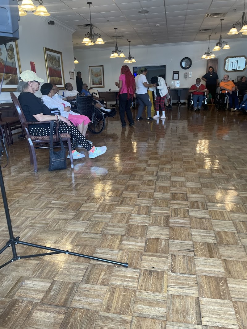 LYNCHBURG HEALTH & REHABILITATION CENTER nursing home in LYNCHBURG, VA - Photo 5 of 5