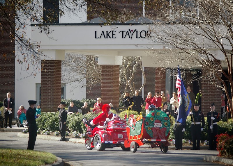 LAKE TAYLOR HOSP nursing home in NORFOLK, VA - Photo 3 of 10