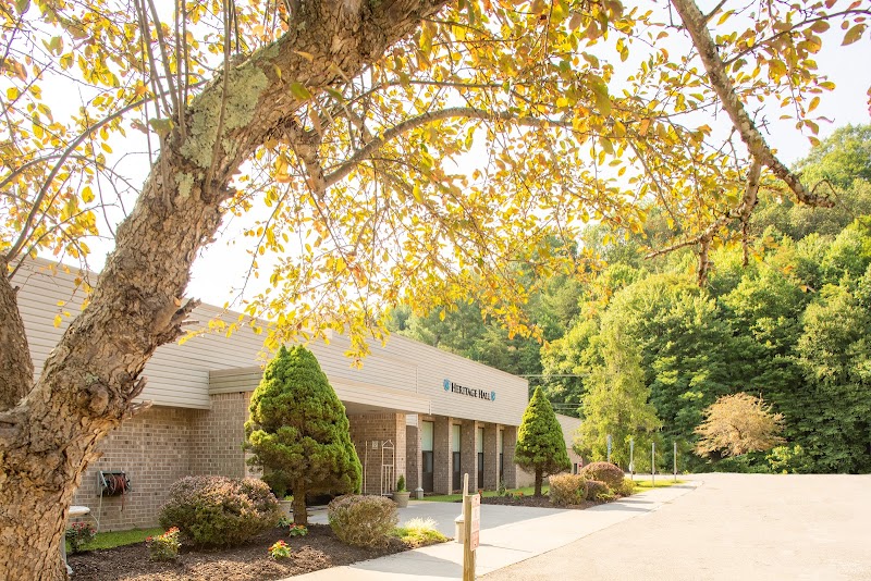 HERITAGE HALL BIG STONE GAP nursing home in BIG STONE GAP, VA - Photo 2 of 5