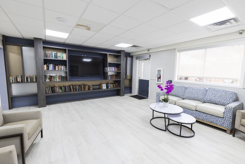 SEVEN HILLS REHABILITATION AND NURSING nursing home in LYNCHBURG, VA - Photo 4 of 5