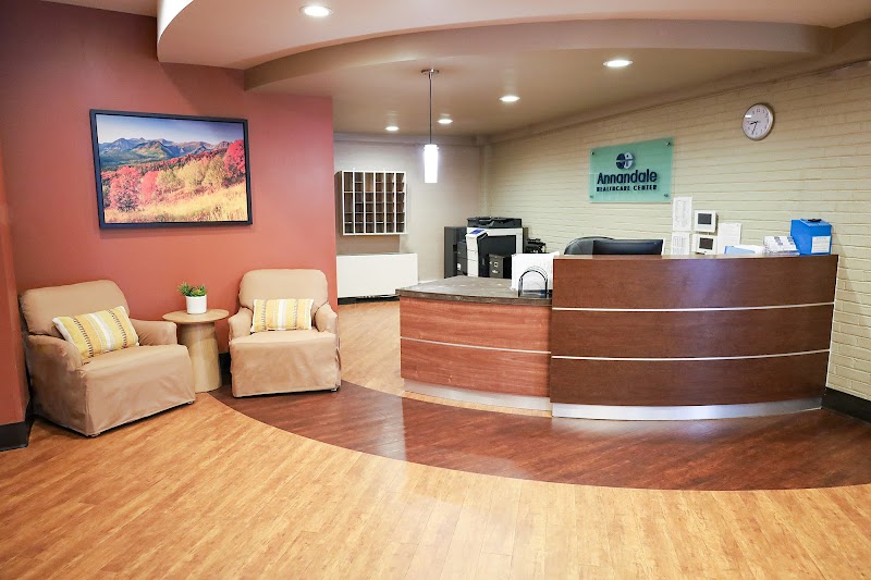 ANNANDALE  HEALTHCARE CENTER nursing home in ANNANDALE, VA - Photo 3 of 5