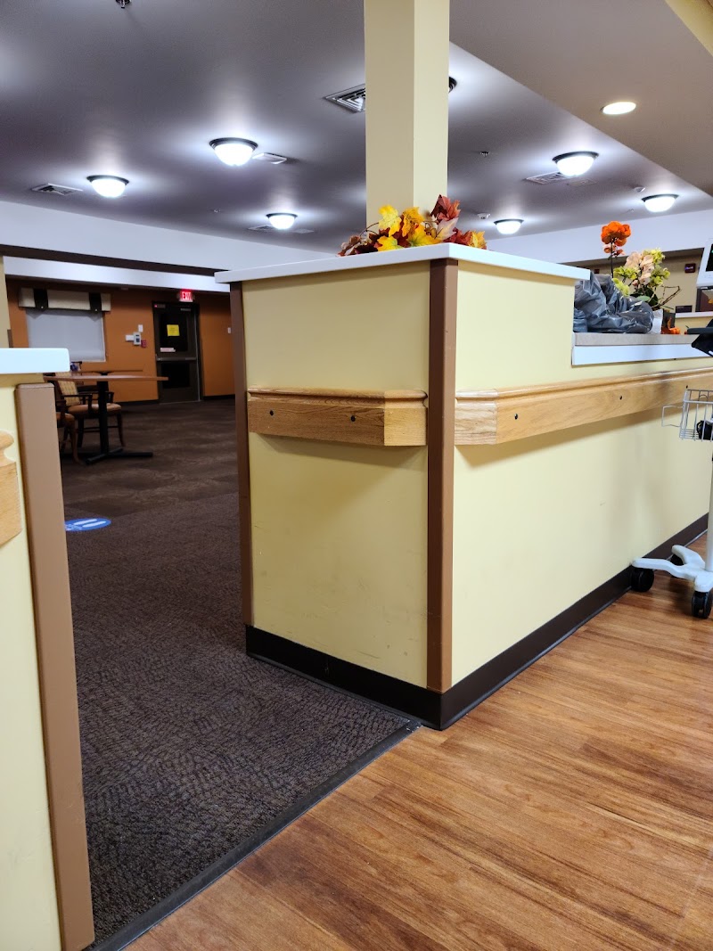 DULLES HEALTH & REHAB CENTER nursing home in HERNDON, VA - Photo 4 of 10