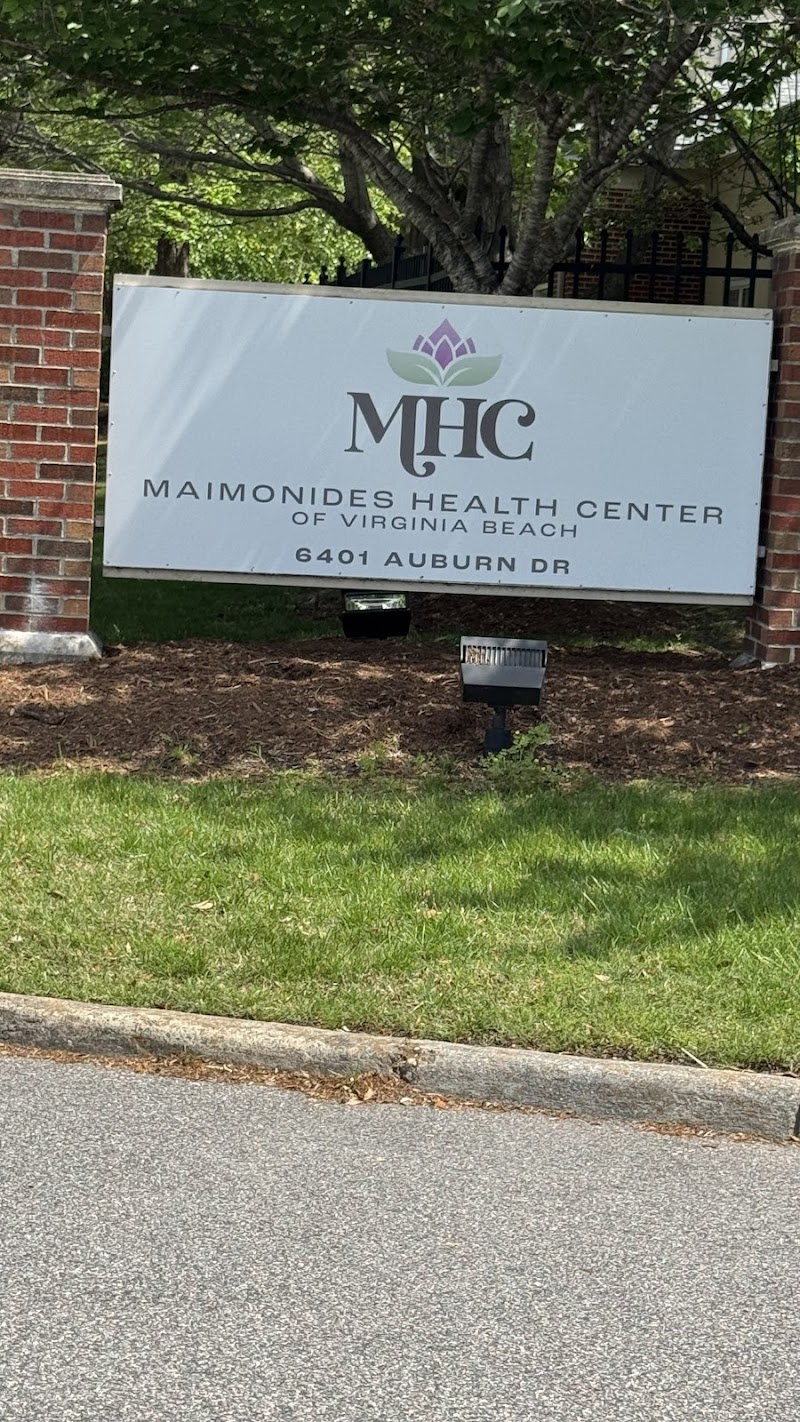 MAIMONIDES HEALTH CENTER OF VIRGINIA BEACH nursing home in VIRGINIA BEACH, VA - Photo 2 of 5
