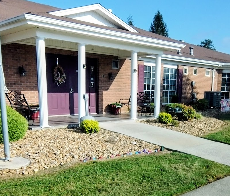 HILLSVILLE HEALTH & REHAB CENTER nursing home in HILLSVILLE, VA - Photo 3 of 10