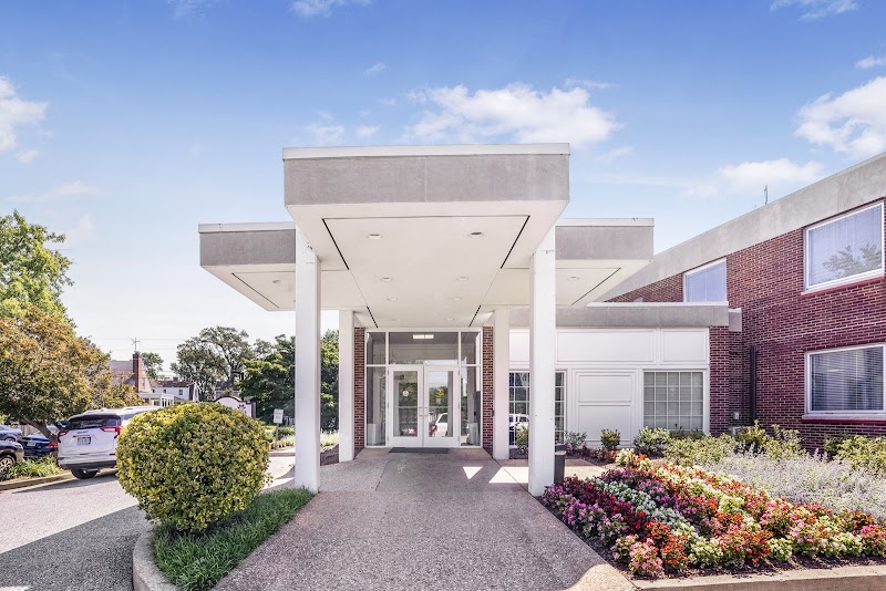 ALEXANDRIA REHABILITATION AND HEALTHCARE CENTER nursing home in ALEXANDRIA, VA - Photo 5 of 5