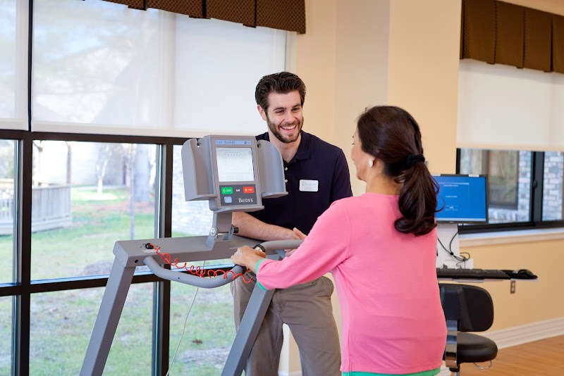 BURKE HEALTH & REHABILITATION CENTER nursing home in BURKE, VA - Photo 4 of 5