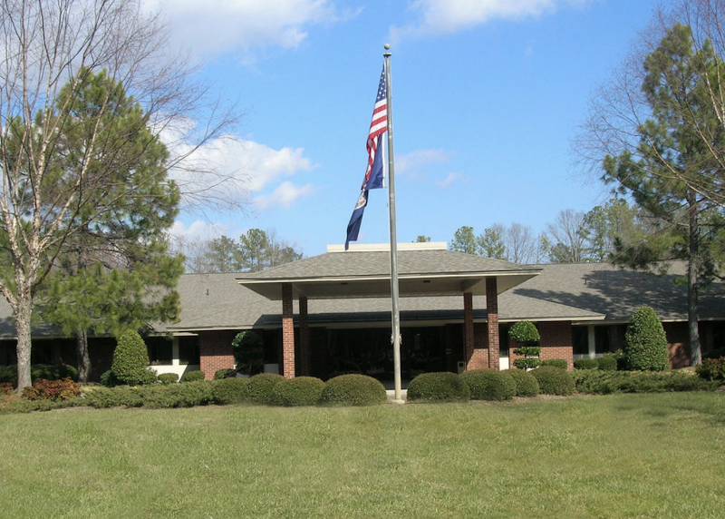 WALTER REED NURSING & REHABILITATION CENTER nursing home in GLOUCESTER, VA - Photo 2 of 10