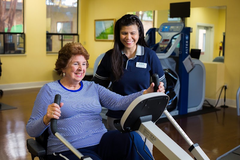 BERKSHIRE HEALTH & REHABILITATION CENTER nursing home in VINTON, VA - Photo 4 of 5