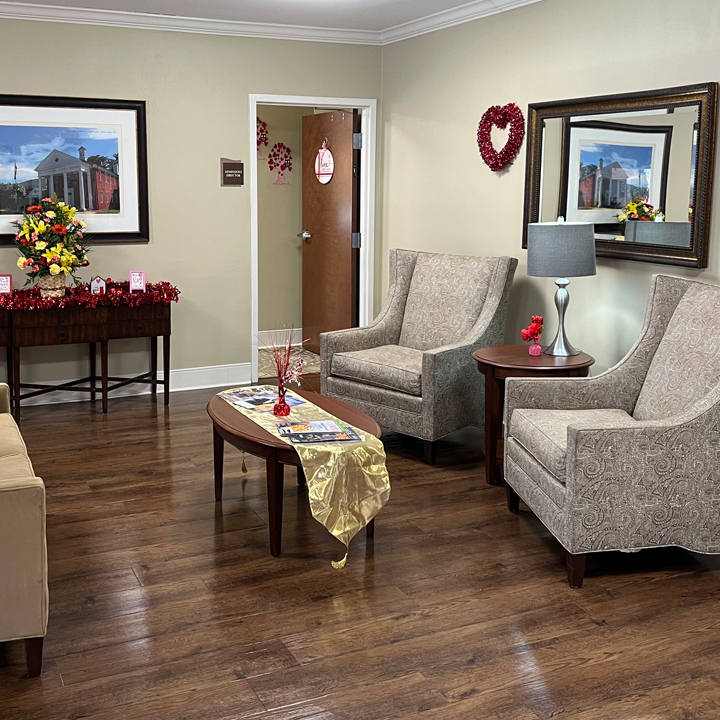 COURTLAND REHABILITATION AND HEALTHCARE CENTER nursing home in COURTLAND, VA - Photo 2 of 5