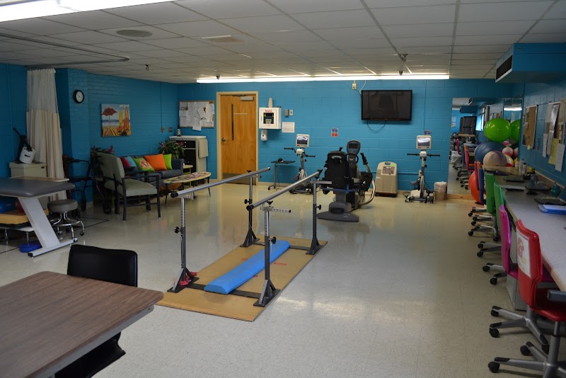 BLUE RIDGE THERAPY CONNECTION nursing home in STUART, VA - Photo 3 of 10