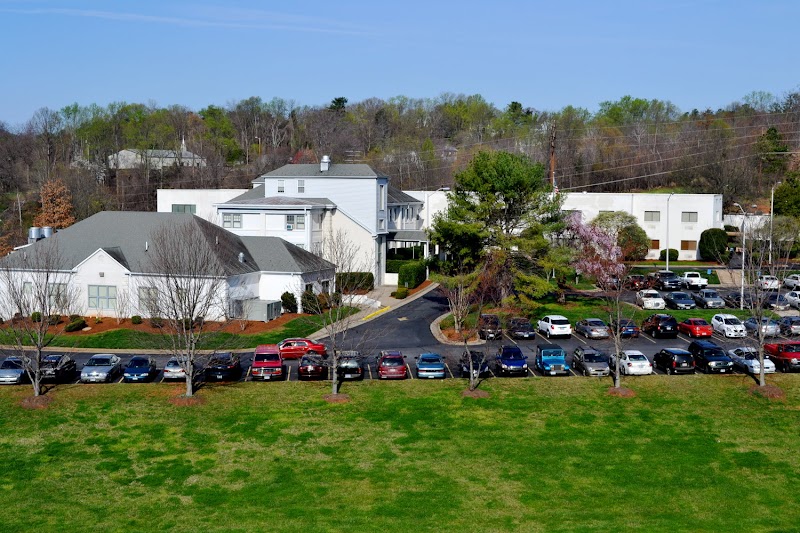 BLUE RIDGE THERAPY CONNECTION nursing home in STUART, VA - Photo 5 of 10