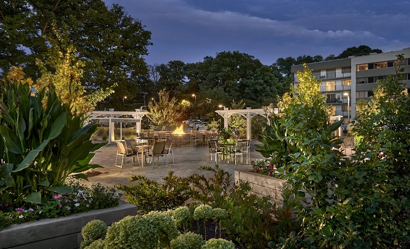 THE VIRGINIAN nursing home in FAIRFAX, VA - Photo 2 of 5