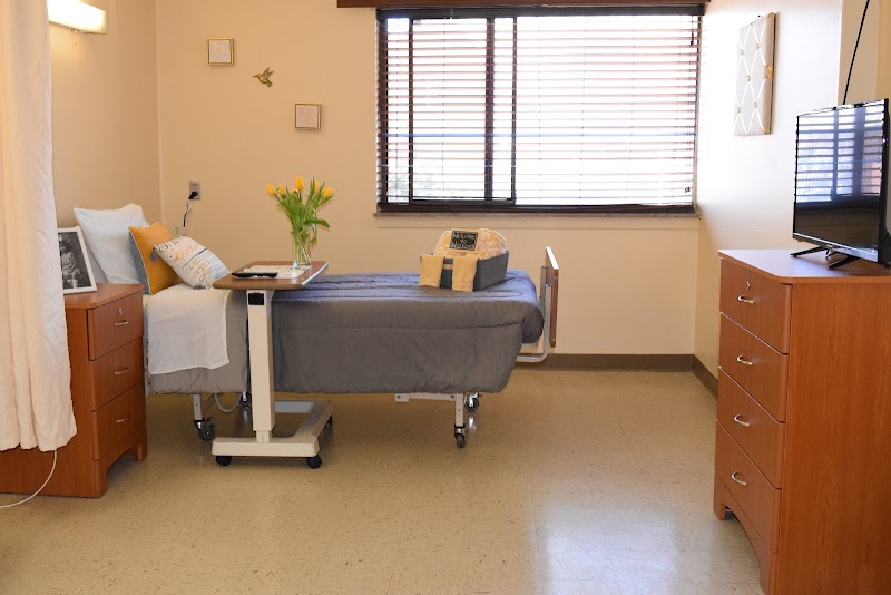 FOREST HILL HEALTH & REHABILITATION nursing home in RICHMOND, VA - Photo 3 of 5