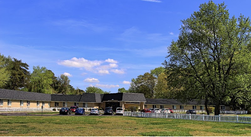 GREENBRIER REGIONAL MEDICAL CENTER nursing home in CHESAPEAKE, VA - Photo 2 of 5